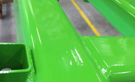 High-gloss coating for agricultural machinery